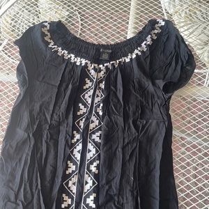 Sunny Taylor flowey black shirt